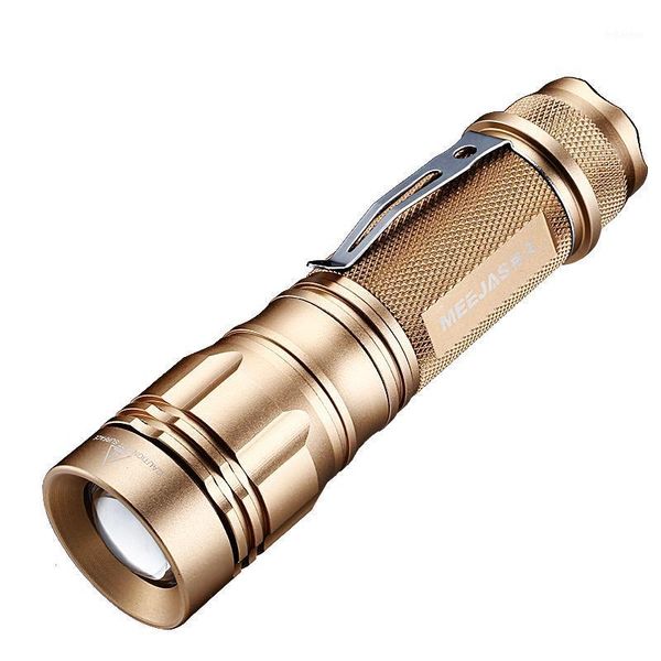 Torce Torce Lancio Lumen Portatile Caccia a lungo raggio Messa a fuoco regolabile Tourch Light Potente Lanterna Lighting Ec50sd