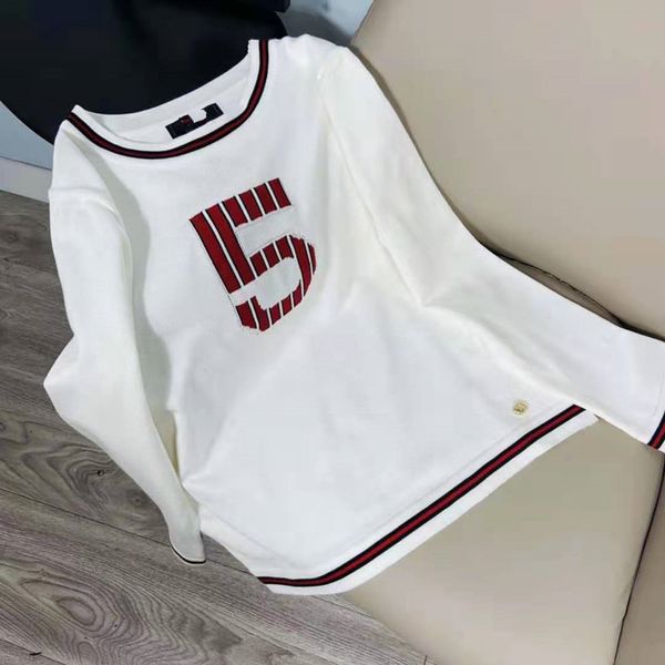 

6121705 xiaoxiangjia autumn and winter new round neck color contrast digital 5 jacquard fashion women's t-shirt sweater0, White;black