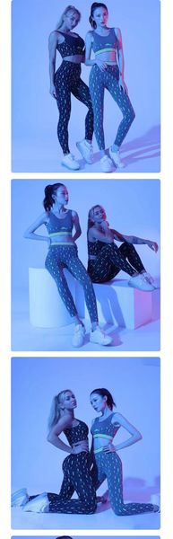 

selling european and american new female designer yoga suit leggings suit luminous sportswear fashion hip lifting suit2021