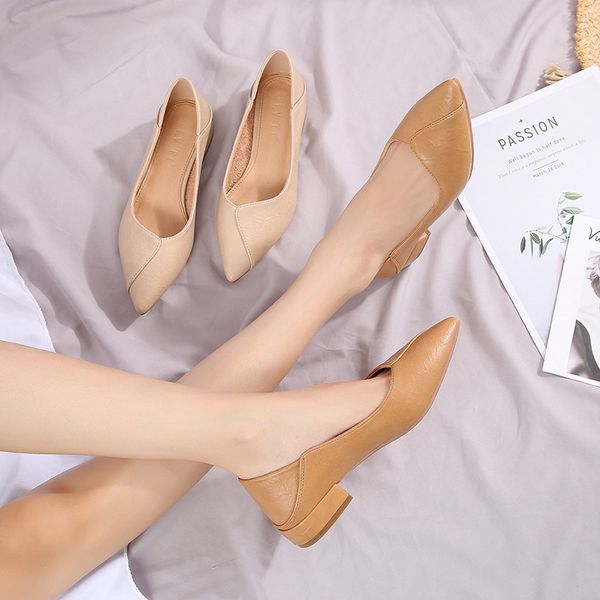 

soft single shoes pointed shoes small size womens shoes thick heel 2020 low heel korean style large size 41-43 fat wide, Black