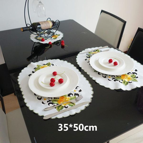 

table cloth high-end oval embroidery hollow tablecloth christmas napkin decoration and accessories