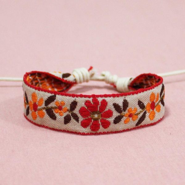 

charm bracelets bohemia flower weave rope friendship for woman men cotton handmade bracelet & bangles ethnic jewelry gifts, Golden;silver