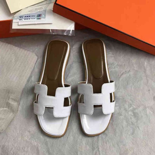 

paul summer 2021 h leather slippers classic wear out travel h drag beach drag woman fashion luxurys slippers cj, Black