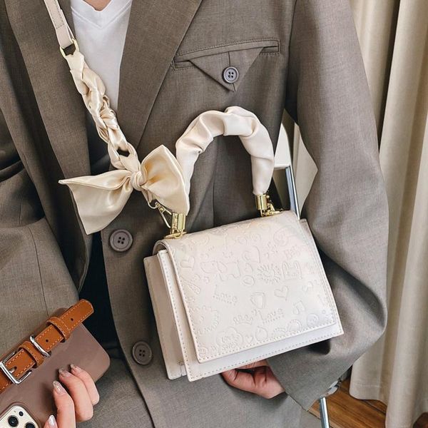 

cross body high-quality spring and summer 2021 trendy fashion one-shoulder messenger bag ladies high-end portable small square women