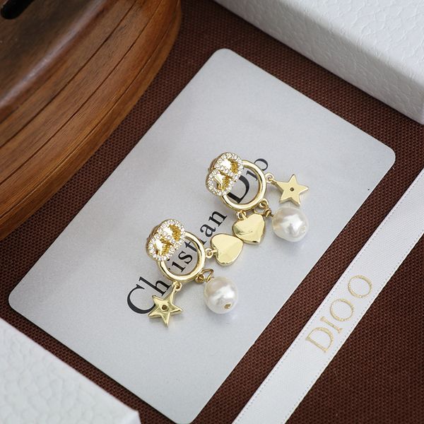 

design jewelry letter pearl female 2021 new peach heart love star front and back earrings, Golden