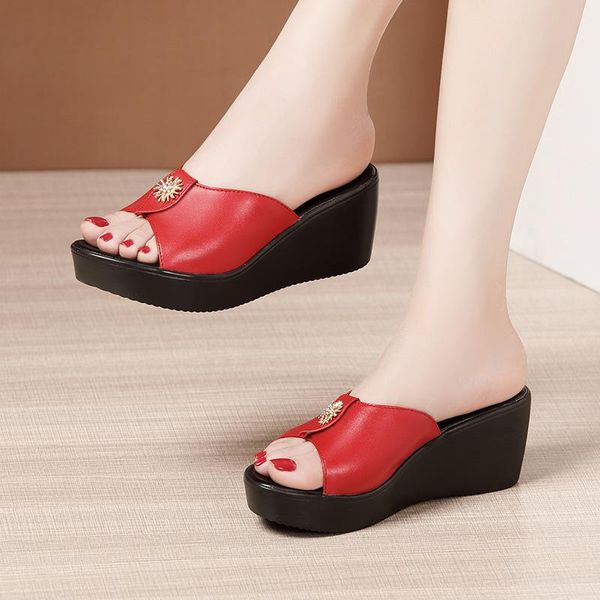 

slippers small big size 32 33-43 medium heel platform shoes summer 2021 outside office beach wedges slides for women, Black