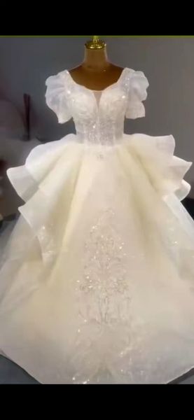 

2021 new style with bubble and a few layers wedding dress gown, White