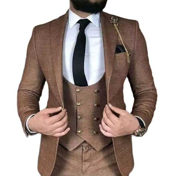 Homens de negócios marrom Suits Slim Fit Moda Moda Smoking Smoking para o noivo Jantar 3 peças colete jaqueta com calças traje formal x0909