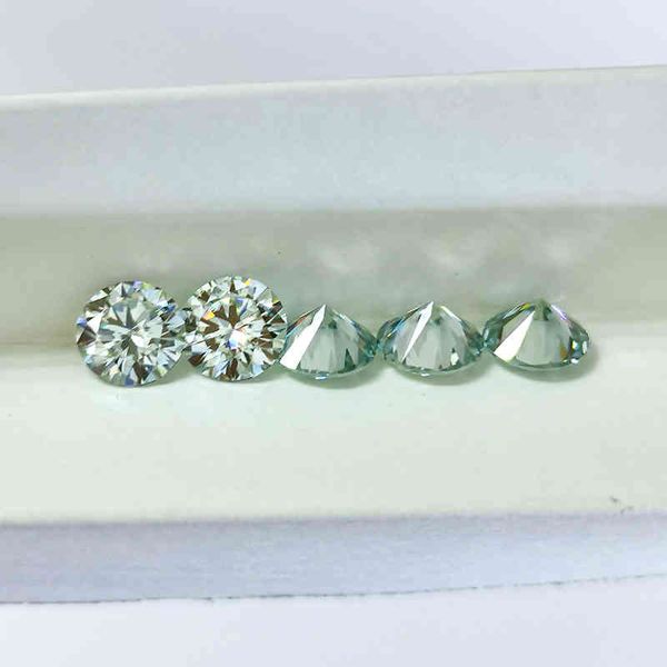 

loose moissanites stone 6.5mm round shape blue green color on, Black