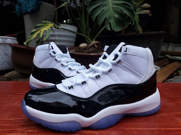 

shoes new 11 white grey 11 black red printing bred space jam concord 25th anniversary basketball men 11s cap gown gym