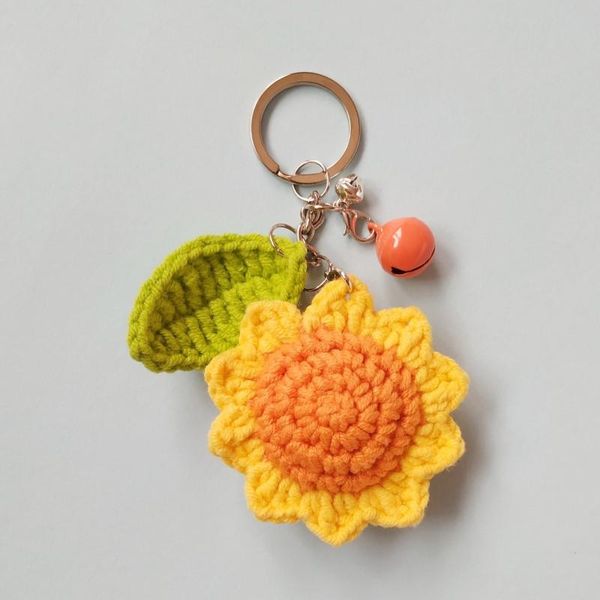 

party favor knitted finished product cute cartoon keychain pendant simulated flower handbag keyring