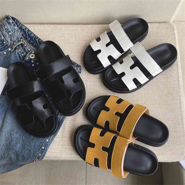 

80% off outlet store fashion slippers for to wear in summer, Black