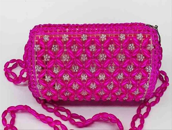 

fast beaded bag, handmade womens hand mobile phone coin wallet, Red;black