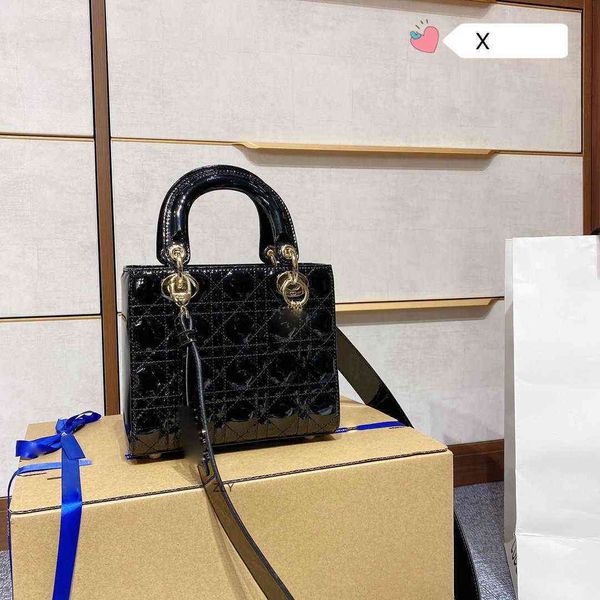 

patent leather princess bag hardware letter pendant business lingge full zly bags