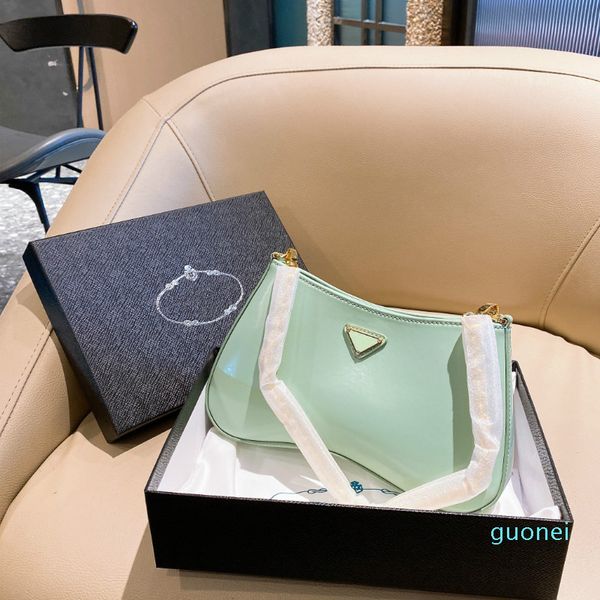 

fahion luxury women purses handbags designers saddles single shoulder bags small baguettes underarm hobos patent leather with triangle 2022