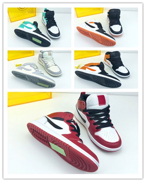 

2021 kids retro boys and girls jumpman 1 1s high basketball shoes dark mocha unc university blue fearless obsidian mens womens outdoor sport, Black