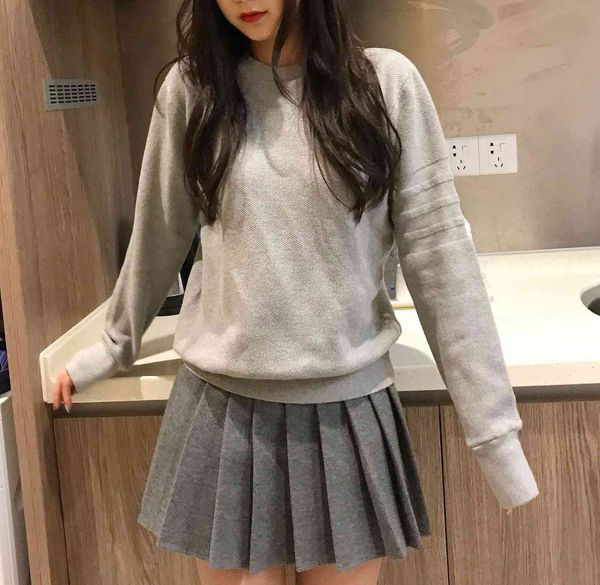 

20 spring autumn tb british style dark bar round neck pullover yarn dyed sweater men's and women's same leisure trend coat, White