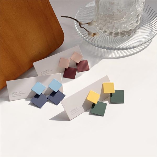 

temperament simple geometry color contrast earrings female