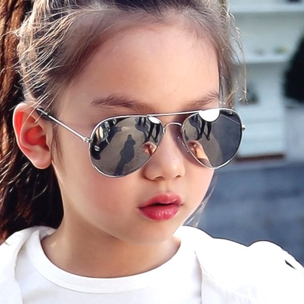 

2021 Classic sunglasses Girls Colour mirrors Children Glass Metal Frames Children Travel Shopping Glasses UV400 Glasses wholesale, White;black