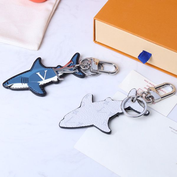 Cartoon Keychains Luxo Designer Moda Keychain Keychain Keys Chaves Buckle Azul Genuíno De Couro Tubarão Pingente Mens Sacos Das Mulheres Ornamento chave