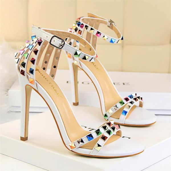 

sandals stilettos women's 2021 summer fashion and comfortable all-match color matching rivet temperament roman shoes, Black