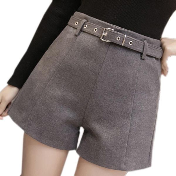 

women's shorts copalagrav zwart in winter slow cowomen's leisure, White;black
