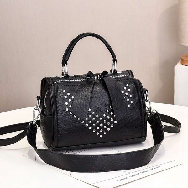 

hbp fashion women 2021 new portable soft leather large capacity rivet single shoulder messenger bag