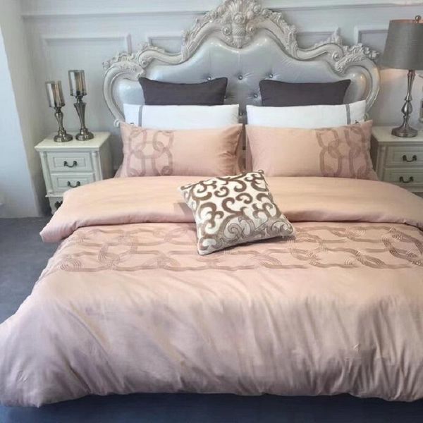 

bedding sets light luxury four-piece cotton embroidered