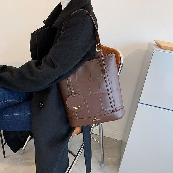 

women bags bag messenger 2021 fashion new stone quality high leather designer bucket handbag travel women's shoulder pu tote ngioe