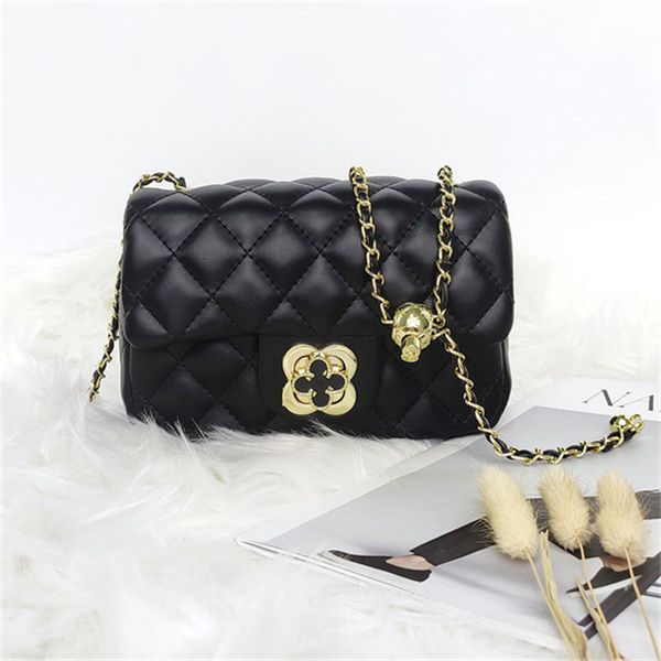 

designers duffel bags 45cm 55cm luxury large capacity travel sale women men genuine leather shoulder fashion bag carry rivets with lock head