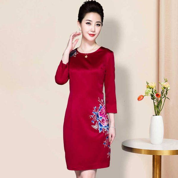 

luxury party evening dress 's foreign style middle-aged elderly women 2021 spring and autumn -in-law, White;pink