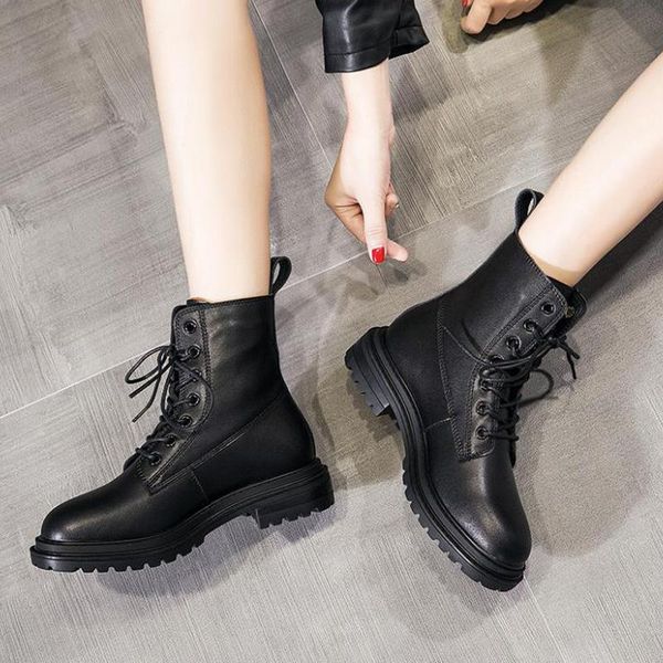 

boots 2021 winter arrival woman high-lace up casual thick bottom, Black