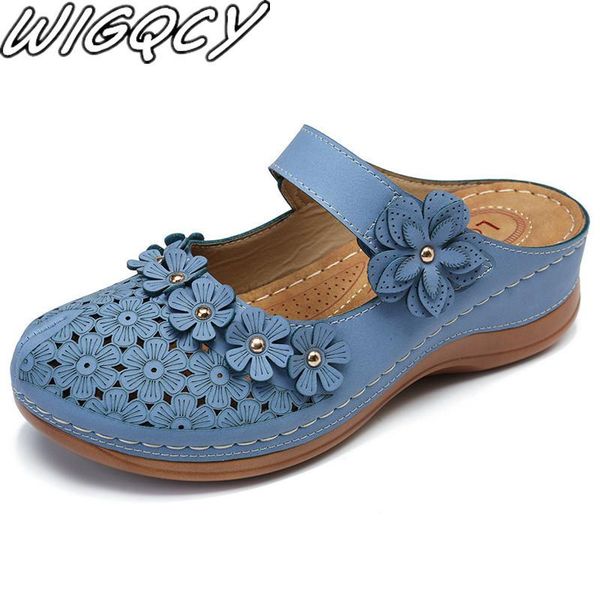 

summer personality women flat sandals hollow out retro flower round toe ladies shoes plus size super soft female buckle slippers, Black