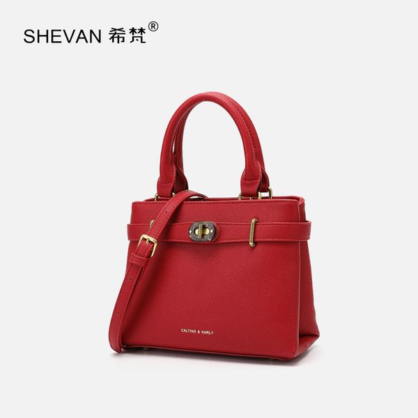 

little ck's wedding bag is popular this year