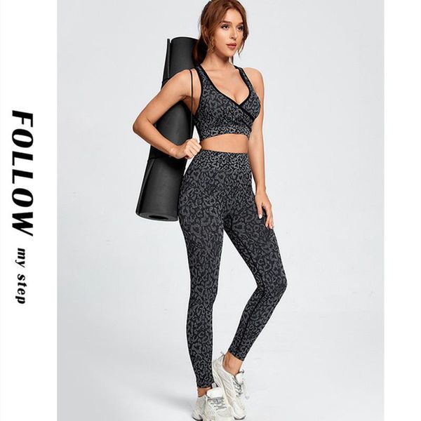 

yoga outfit seamless leopard set padded sports bra high waist legging gym women tracksuit fitness sport workout suits camo