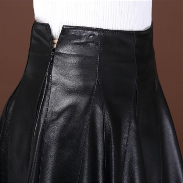 

come out with an umbrella skirt of line to female u6l4, Black