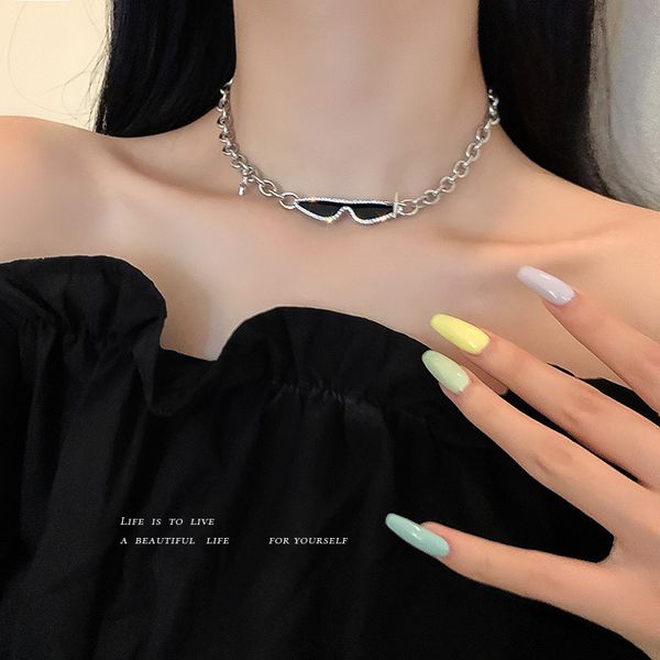 

amulet pendants star diamond inlaid sunglasses clavicle chain sweet cool personality temperament necklace hip hop net red cold wind neck, Golden;silver