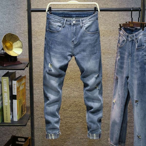 

light color jeans in spring and summer loose casual leg slim fit pants men's handsome capris fashion brand men, Blue