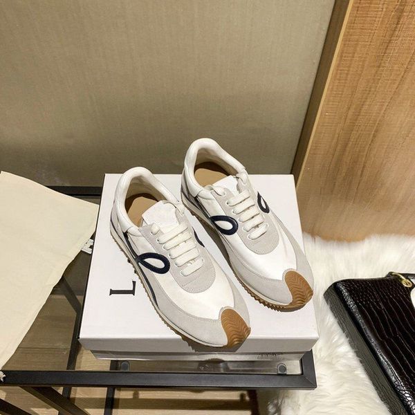 

fashion non-slip sports shoes comfortable and versatile casual shoe size: 34-40