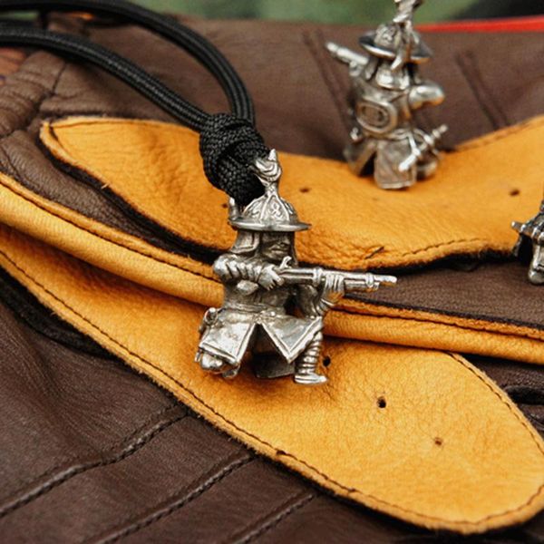 

outdoor gadgets 4 style metal adjustable paracord parachute cord lanyard bracelet shackles buckles
