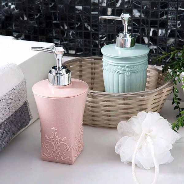 

liquid soap dispenser 400ml 3d carved flower shampoo lotion empty bottle for travel cosmetics shower container