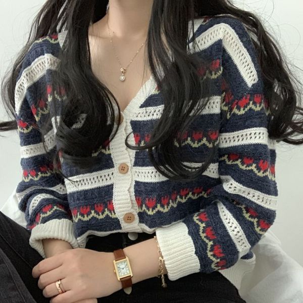 

2021 new korean vintage floral print cardigan women v-neck hollow out knitted sweater autumn pull femme cute sweaters 7zt0, White;black