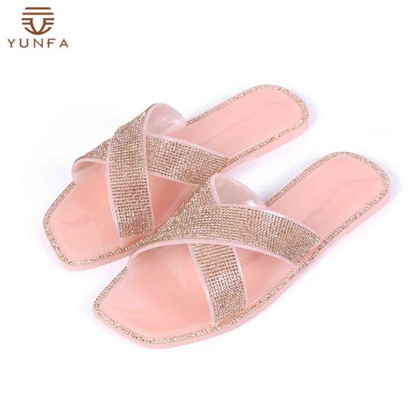 

2021 spring diamond slippers anti-slip casual trend women's slippers fashionable blingbling outdoor lady sandals pvc, Black