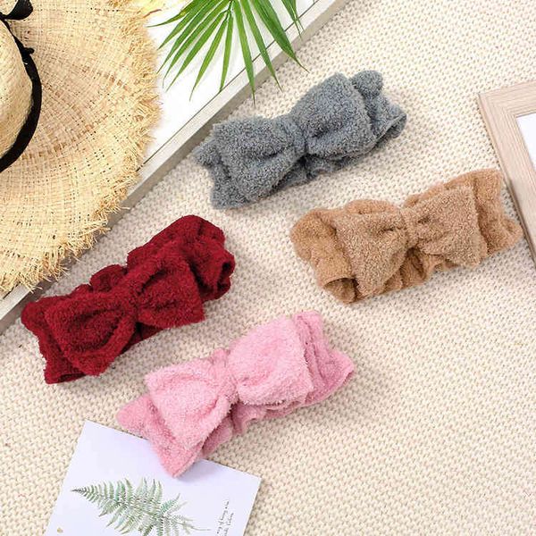 

hair band, korean version, lovely plush lace hair flannel makeup head mask, face wash band., Slivery;white