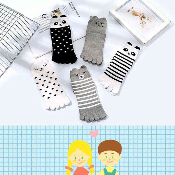 KINE PANDA Kinder Zehensocken Mädchen Jungen Fünf-Finger-Socken Pandabär Kleinkind Baby Kinder Socken Boden 5 Paare/Set 3-9 Jahre alt G1224