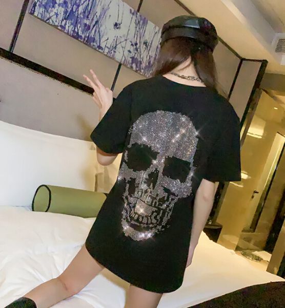 

2021 new skull t-shirt women's fashion brand summer european style heavy industry stamping loose design short sleeve girls t di9i, White;black
