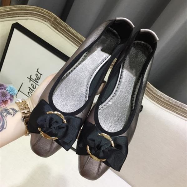 

2021famous brand women's shoes men lulu dance ballet flat flatsneakers heel rivet flower metal button fashion round jumpman soft comfor, Red;white