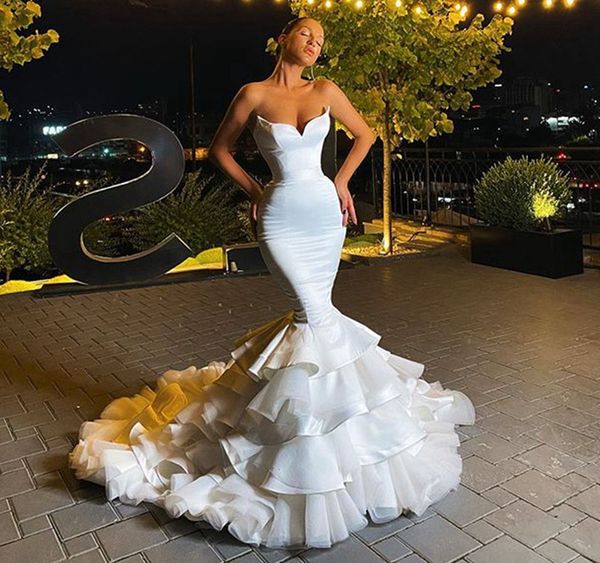 

new gorgeous long mermaid prom evening 2021 sweetheart dubai satin ruffles white formal party gowns vestidos de noiva y2p4, Black;red