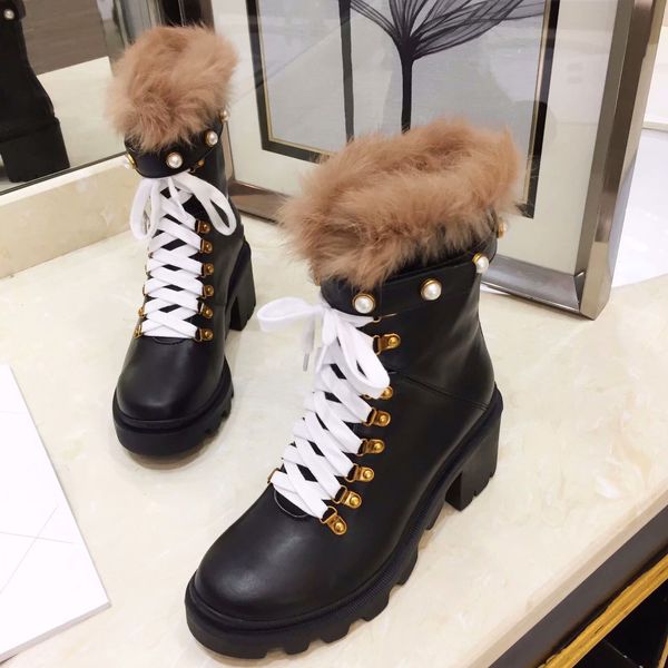 Winter-Schneestiefel, Designer-Damen-Lederstiefel mit echtem Fell, Martin-Schuhe mit Staubbeutel-Geschenkbox