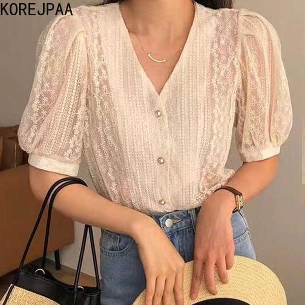 

korejpaa women shirt summer korean chic gentle temperament v-neck lace crochet single-breasted loose puff sleeve blouses 210526, White